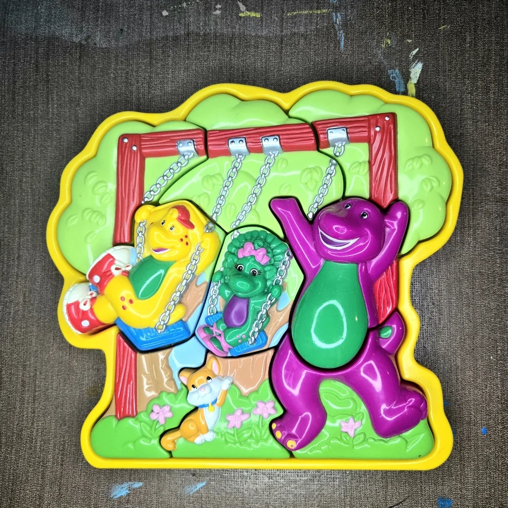 2002 Barney and Friends plastic 3d puzzle